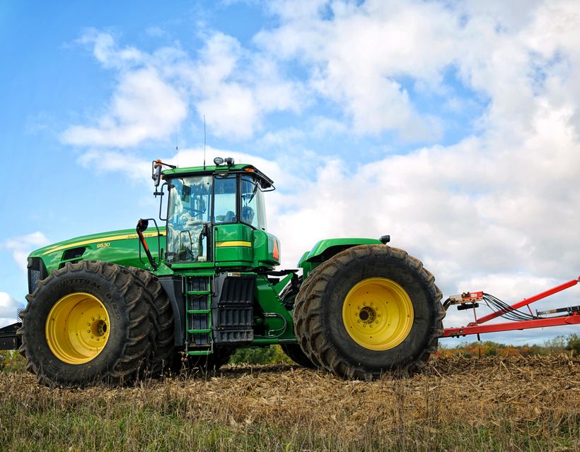 Maquinaria agrícola nueva
