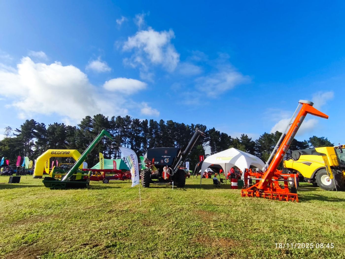 Equipo Agromalleco en terreno